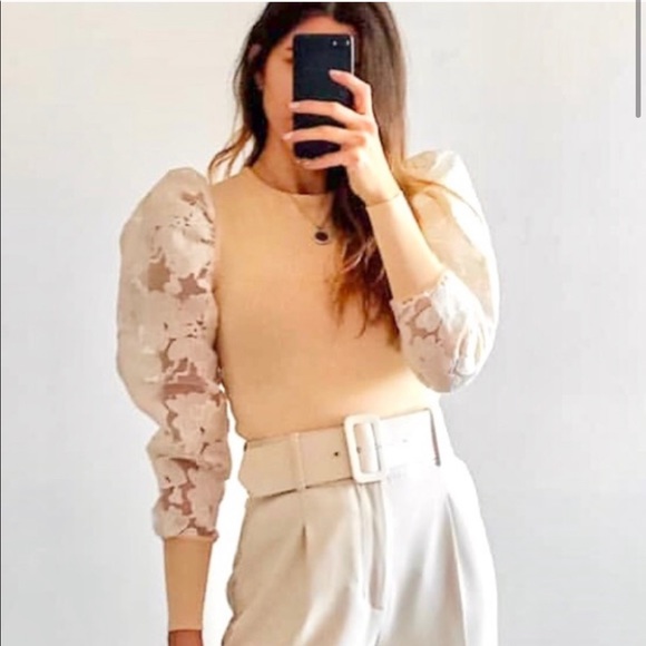 โ - Picture 5 of 12